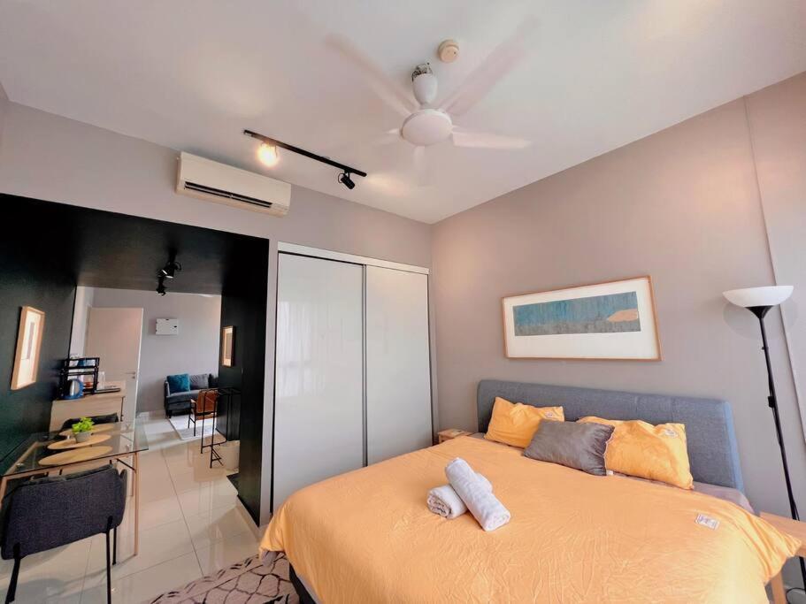 7 Pax Family Connecting Room D'Sara, Direct Link Mrt Kampung Selamat, Near Sungai Buloh & Thomson Hospital Shah Alam Exterior photo